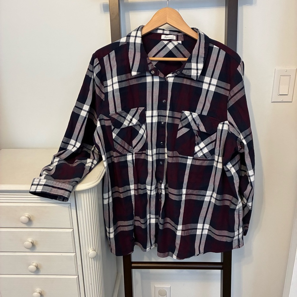 Reitmans Burgundy and White Plaid Casual Shirt. Size 22. EUC. Barely worn.